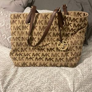 Michael Kors shoulder bag